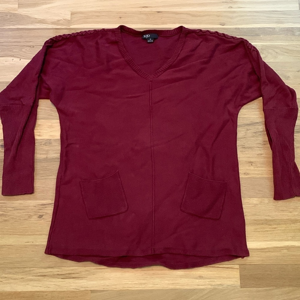 Sojo Long Sleeve Drop Shoulder V-Neck Burgundy Sweater Women’s M